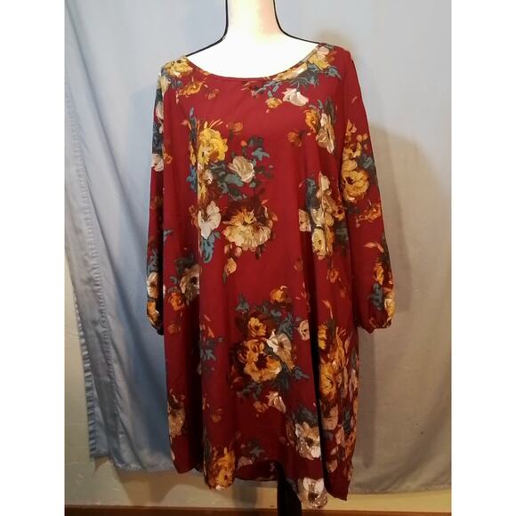Burgundy top / short dress from RUE+ - Picture 1 of 6